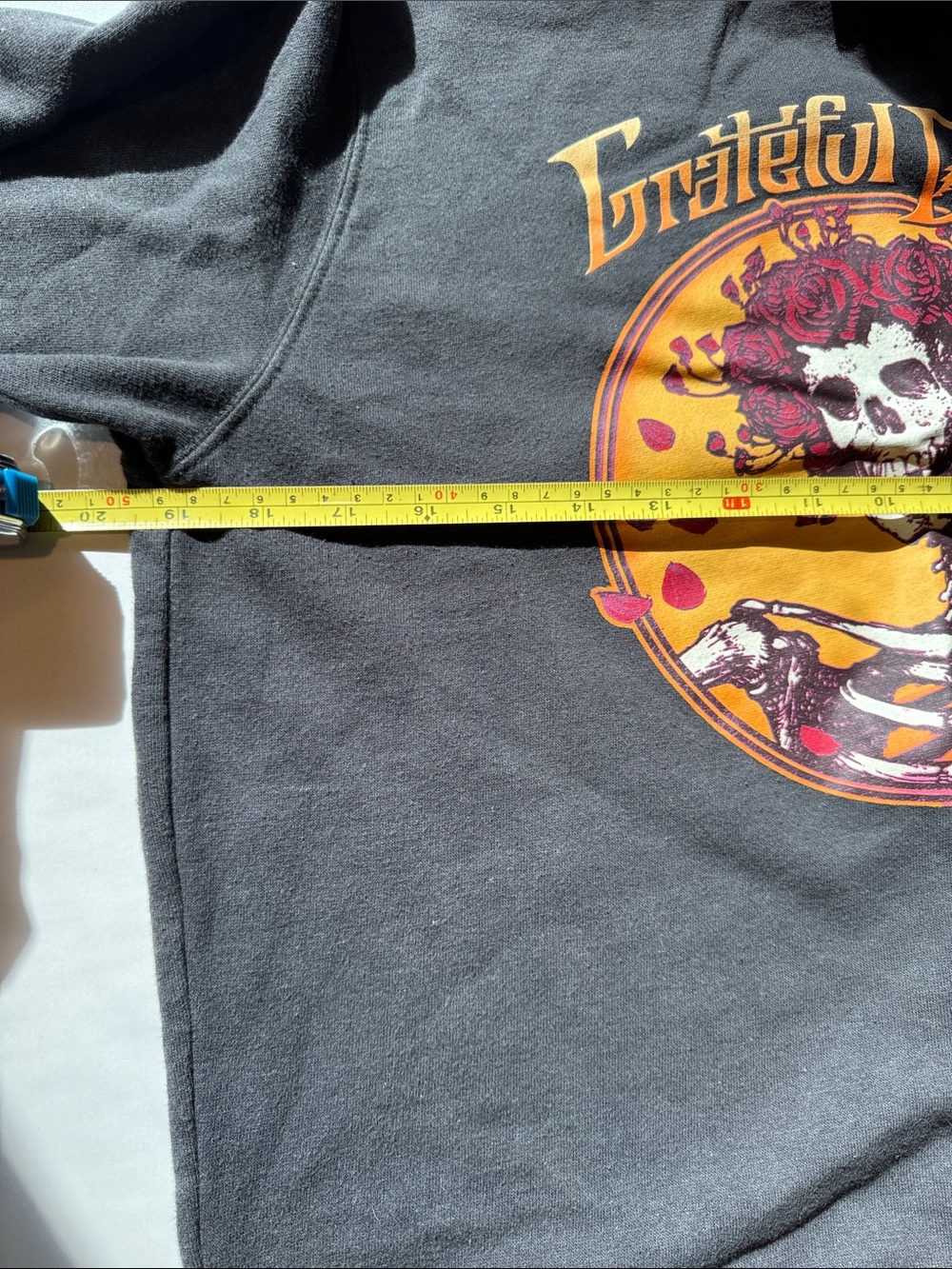 Grateful Dead dark gray Crewneck with Red & Blue Steal Your Face Tag small - Picture 3 of 4